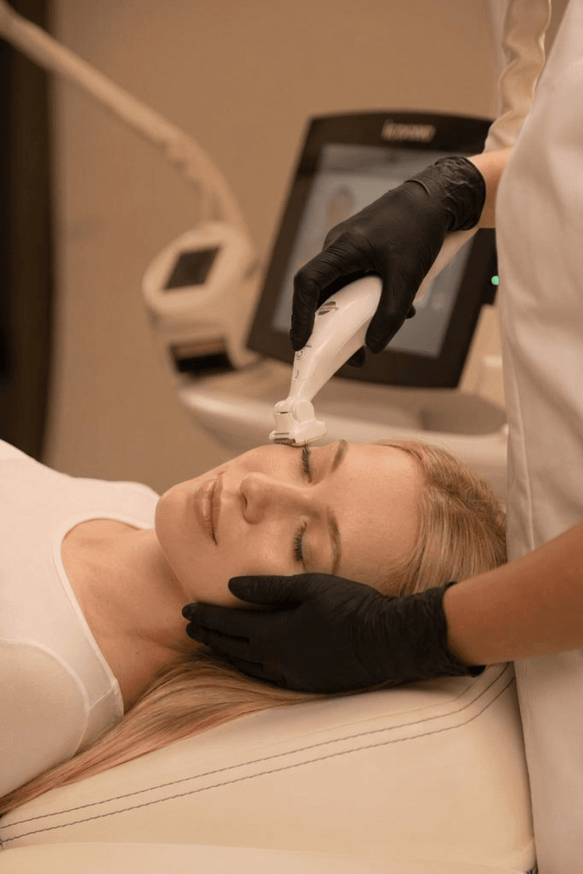 Aparatología facial avanzada